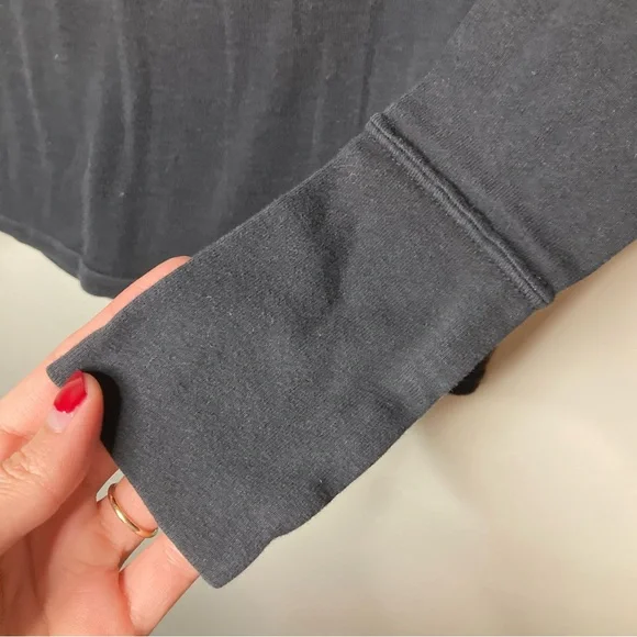 4/$10 - Y2K Aeropostale Long Sleeve Scoop-Neck Top - Picture 4 of 7